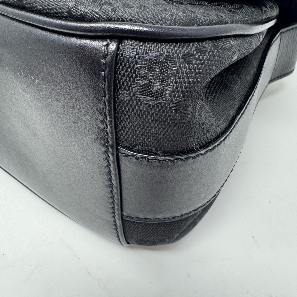 💯 Authentic GUCCI vintage monogram Print Black Shoulder Bag - Picture 9 of 11